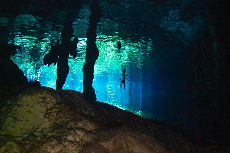Mergulho no Grand Cenote em Tulum