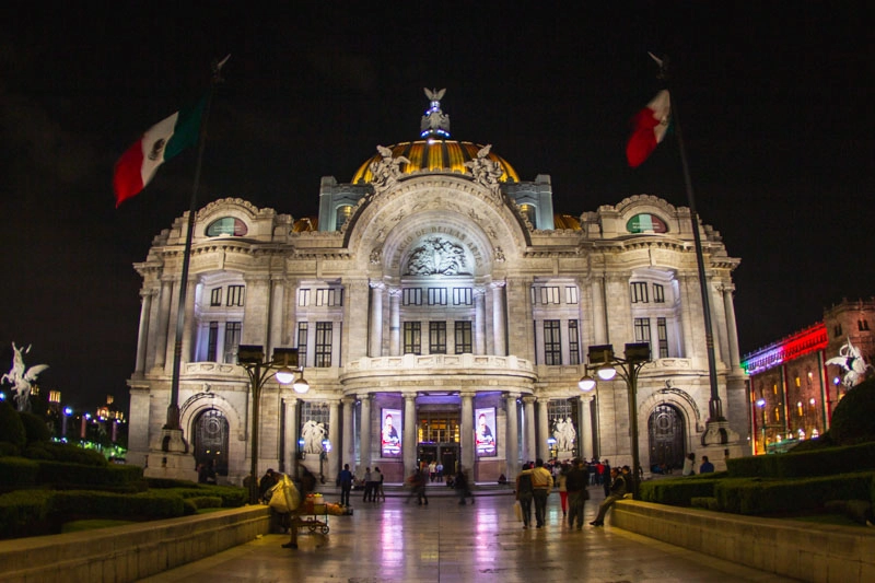 O Palácio de Bellas Artes é um dos cartões postais da Cidade do México