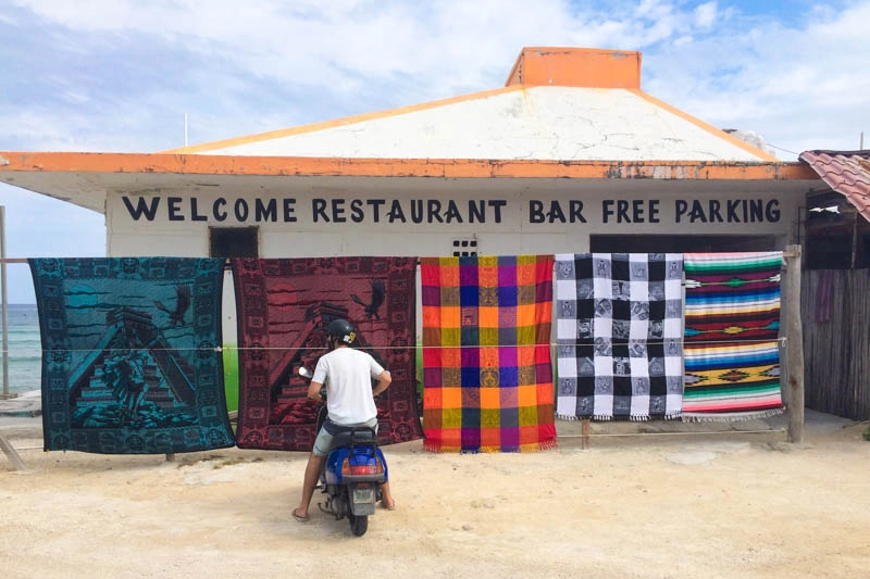 Restaurante na Playa Bonita, em Cozumel.