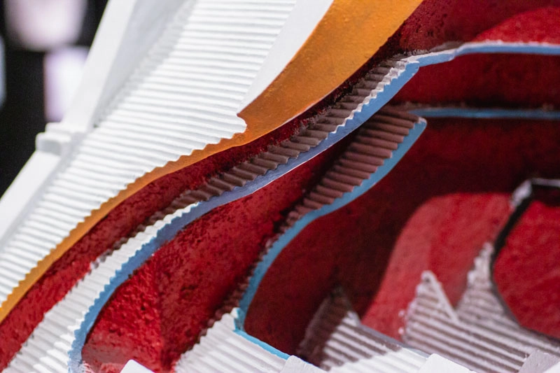 Detalhe da maquete mostrando as camadas de construção do Templo Mayor.