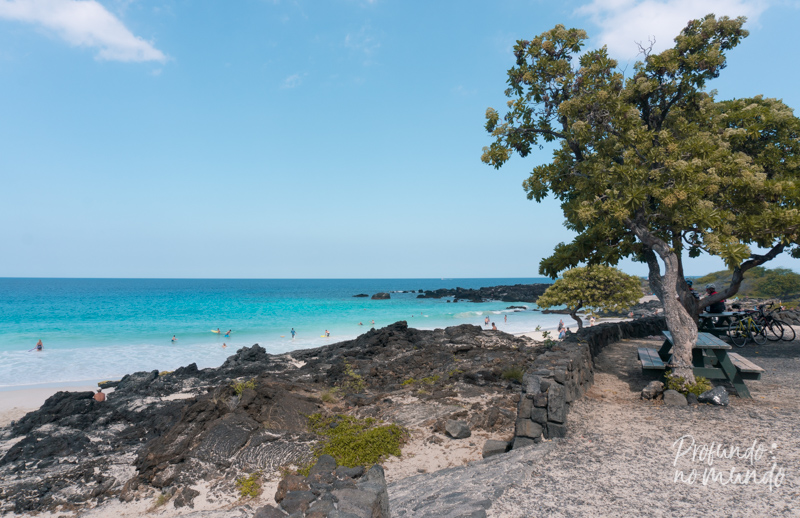 Praia de Kua Bay em Kona, Big Island, Havai