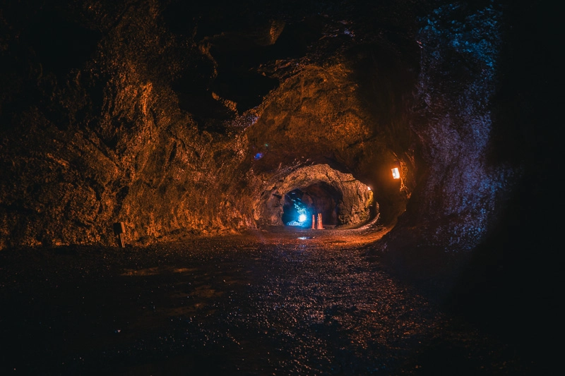 lava tube, no Parque Nacional dos Vulcões, em Hilo - Big Island