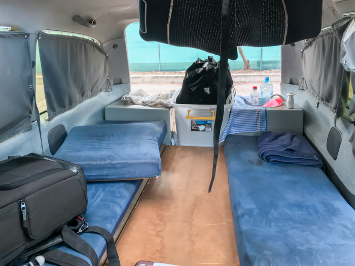Interior da campervan que alugamos para fazer a nossa road trip pela Austrália.
