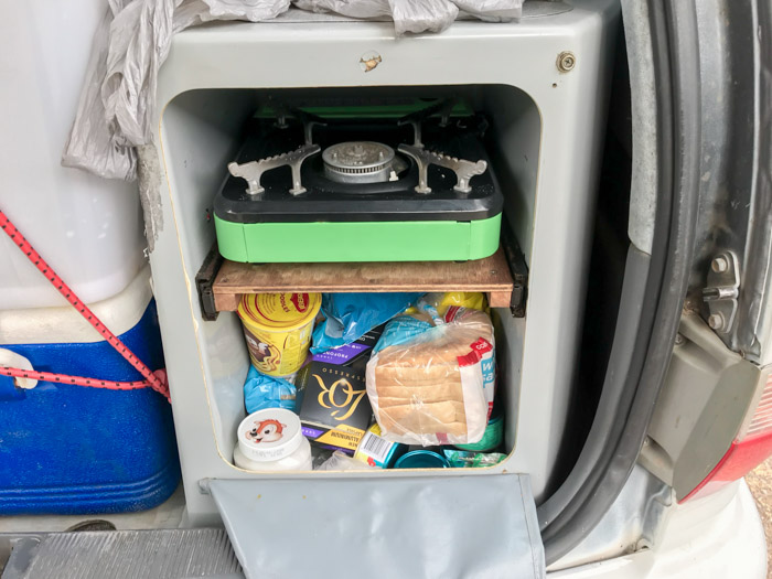 Interior da campervan que alugamos para fazer a nossa road trip pela Austrália.