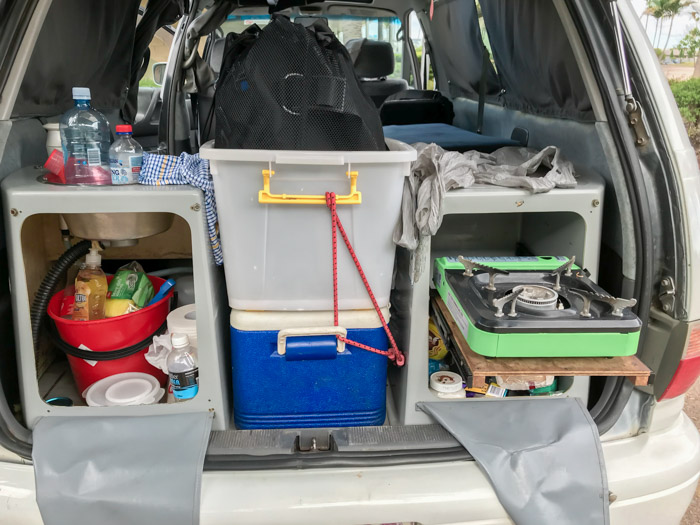 Interior da campervan que alugamos para fazer a nossa road trip pela Austrália.