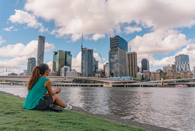 Vista do skyline de Brisbane com arranha-céus
