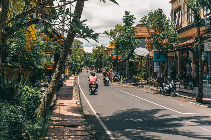 Guia completo de Bali - ruas de Ubud