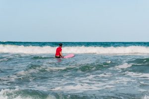 Aula de Surf em Agnes Water com a Lazy Lizard Surf School