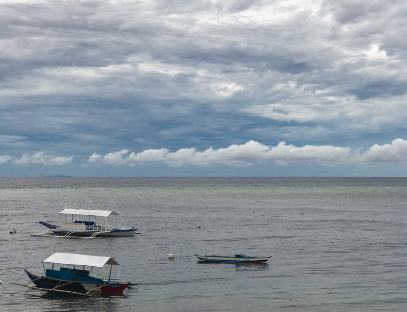 tempo nublado durante monções nas Filipinas