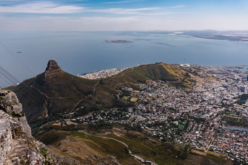 Vista do alto da Table Mountain, principal atração de Cape Town