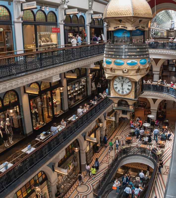 interior do queen victoria building no centro de Sydney, Australia