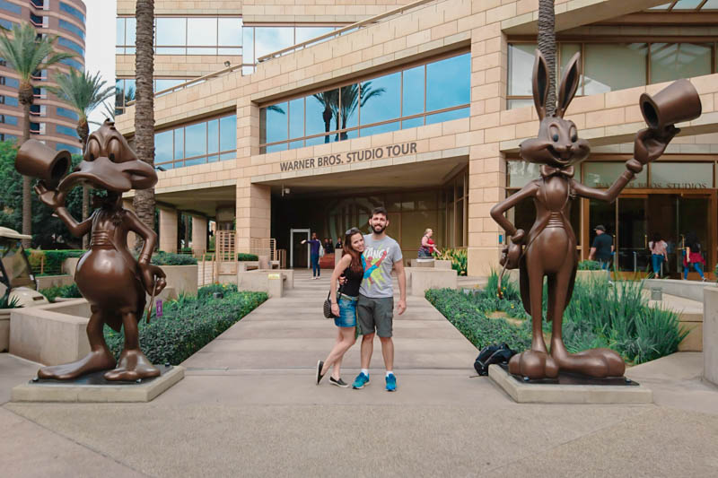 Nos estúdios da Warner Bros.