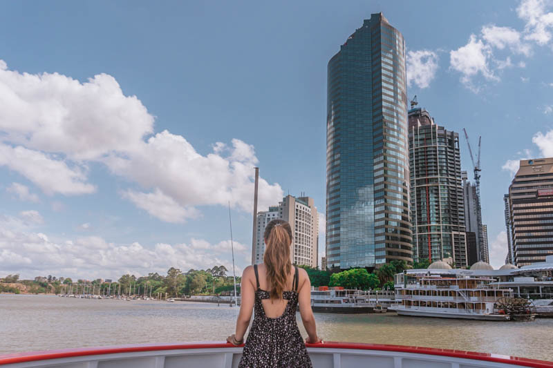 Brisbane foi um dos lugares que mais amamos conhecer durante a road trip que fizemos de campervan pela Costa Leste da Austrália, e aqui a gente compartilhou algumas dicas do que fazer na cidade e aproveitar toda a estrutura que Brisbane oferece.